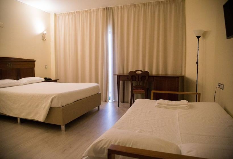 اتاق خانوادگی, Dom Fernando