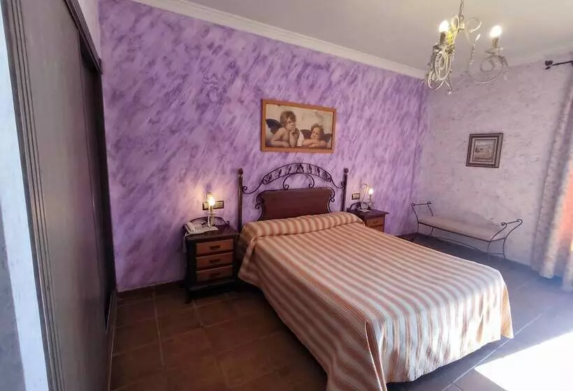 Habitació Estàndard, El Doncel