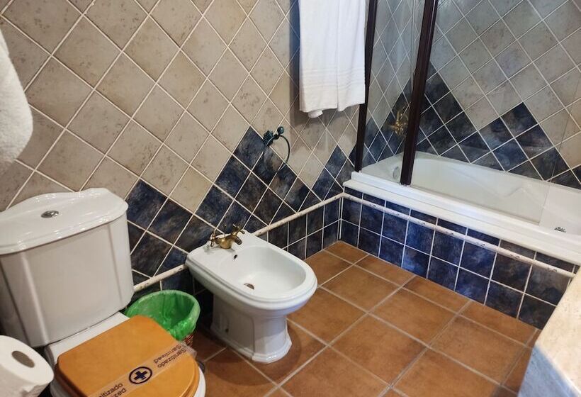 جناح جونيور, El Doncel