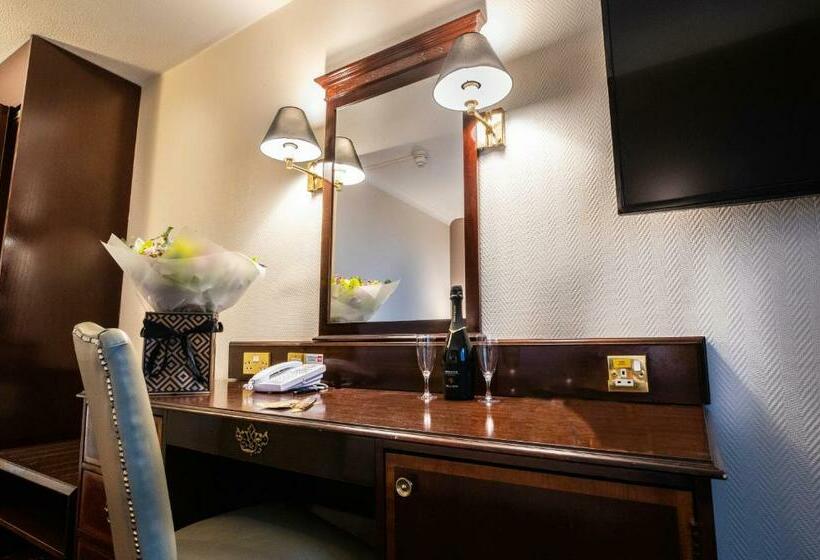 Номер Superior, Ibis London Earls Court