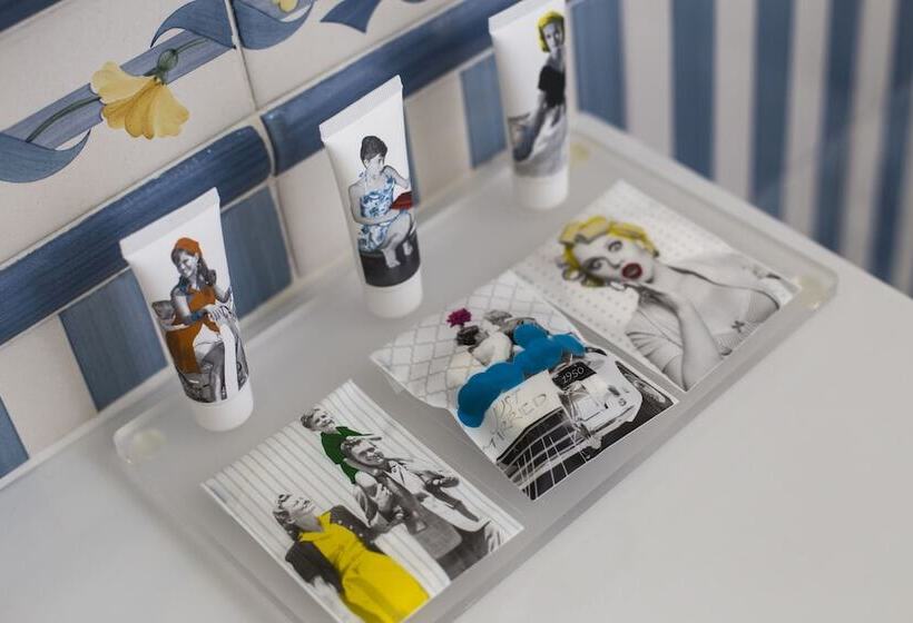 اتاق استاندارد, Italia