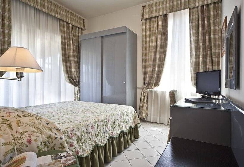 اتاق استاندارد, Italia
