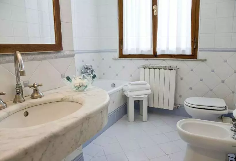 ファミリールーム, Italia