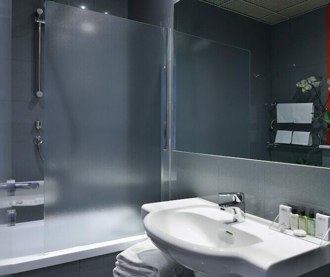 اتاق استاندارد, Mediolanum