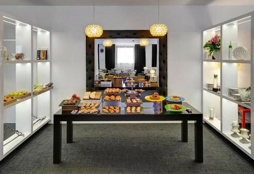 标准间, Meliá Milano