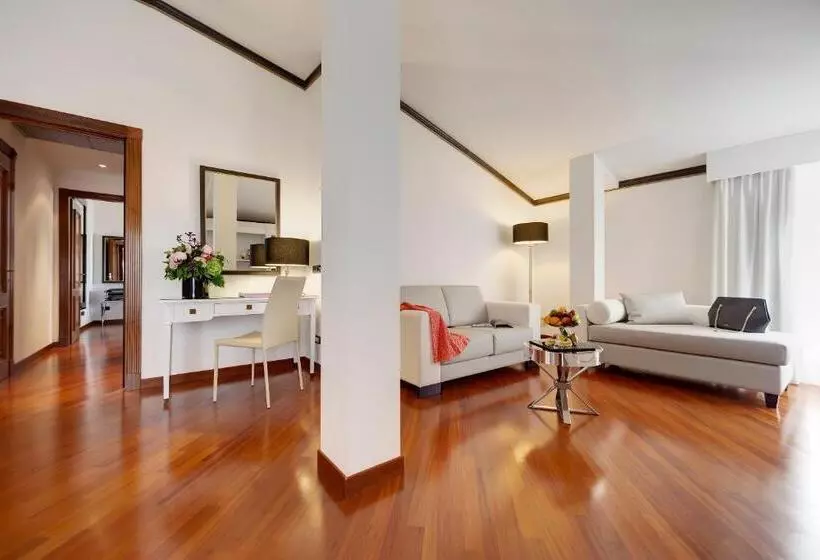 スイート, Meliá Milano