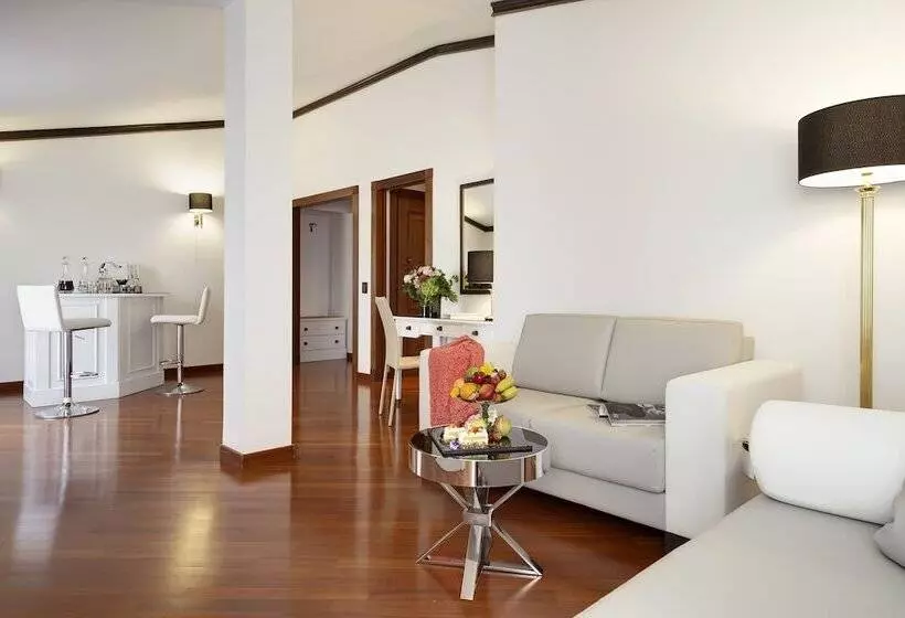 スイート, Meliá Milano