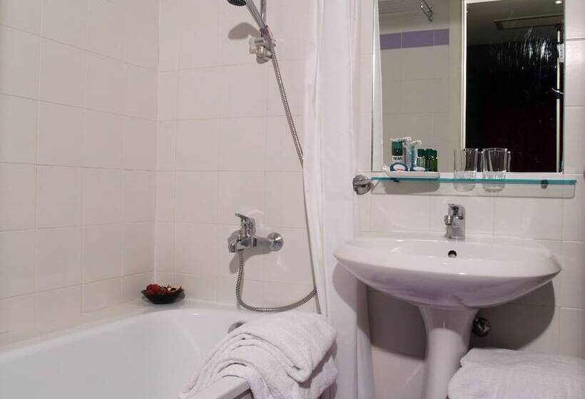 标准间, Meridiana