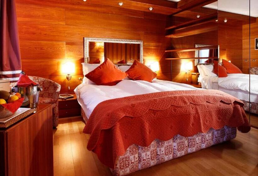 Номер Superior, Mirage