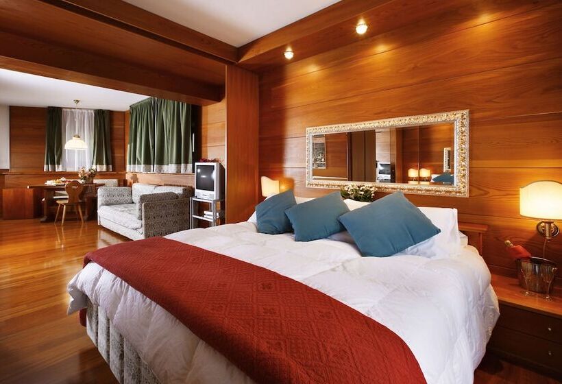 Полулюкс, Mirage