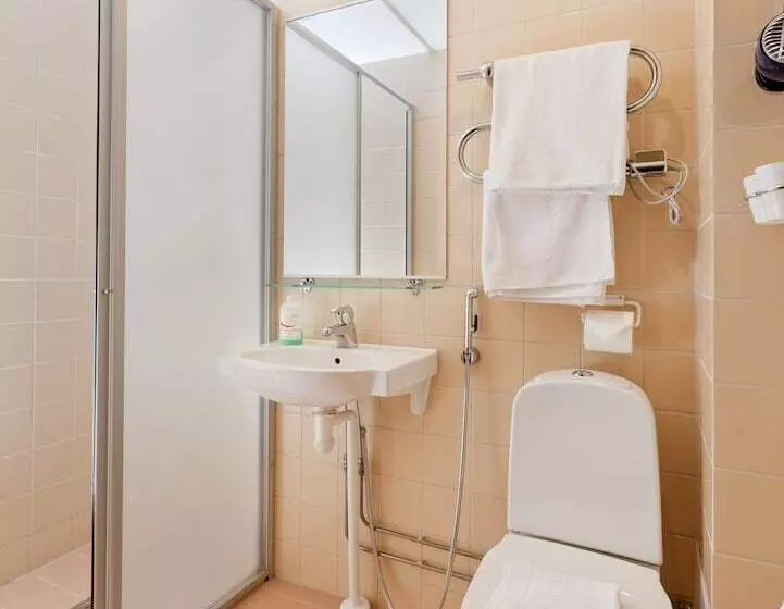 اتاق خانوادگی, Omena Hotel Turku Humalistonkatu
