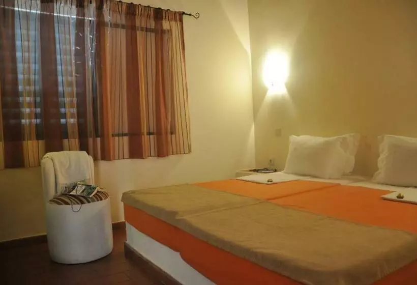 Villa 2 Makuuhuonetta, Pedras Da Rainha