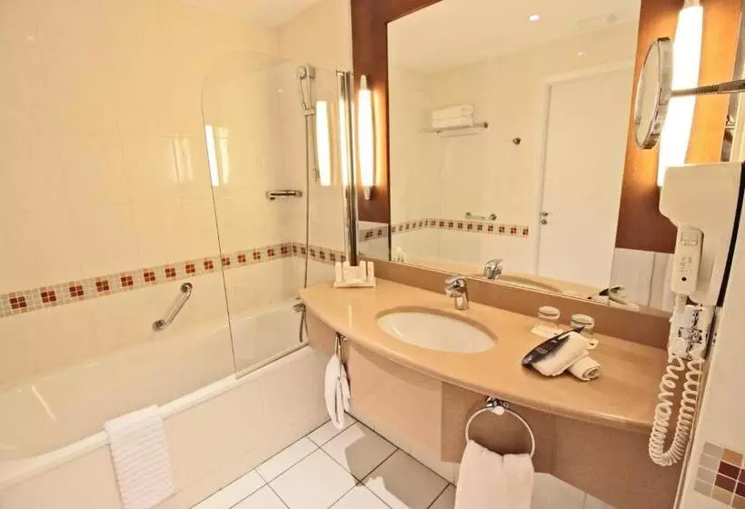 سوییت جونیور با چشم‌انداز دریا, Talaia Hôtel & Spa Biarritz  Mgallery Collection