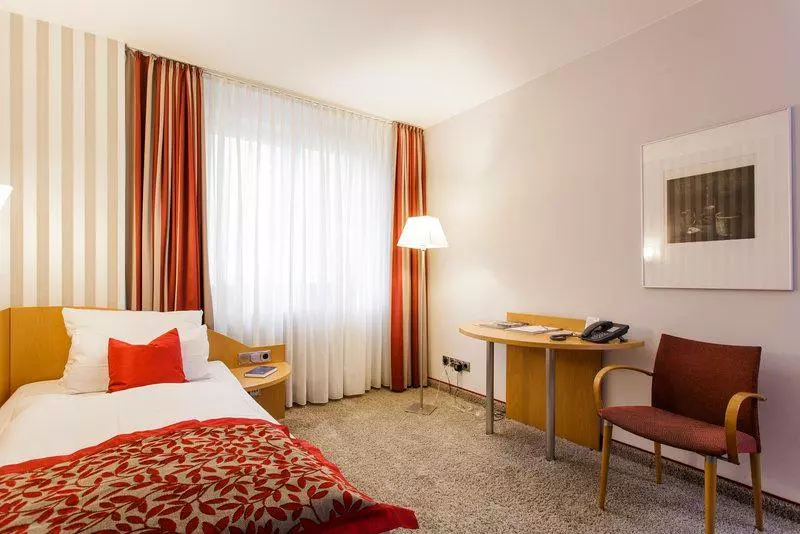 Standard Single Room, & Restaurant Michaelis