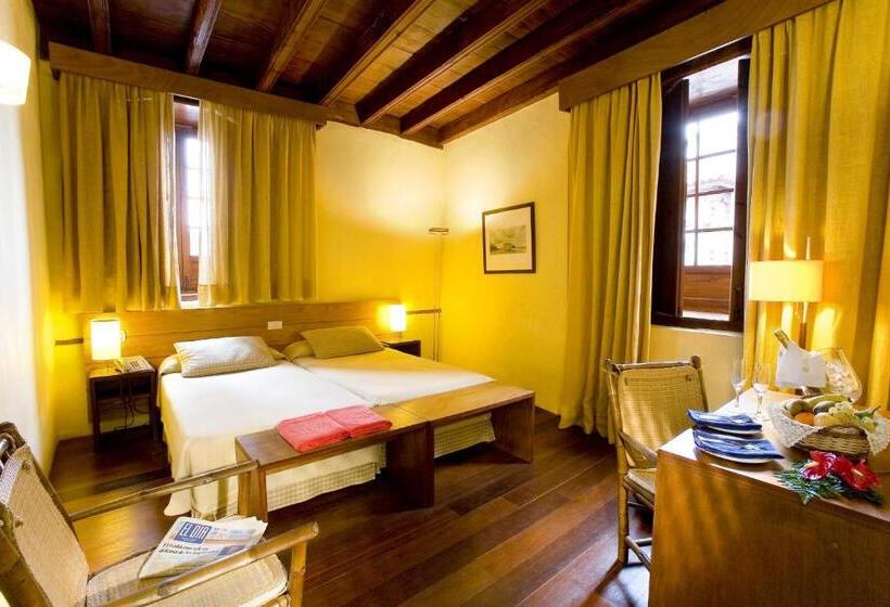 Номер Стандарт, Livvo La Quinta Roja