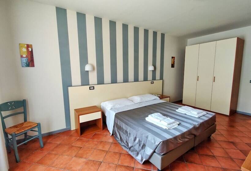 이코노미 룸, Toscana Verde