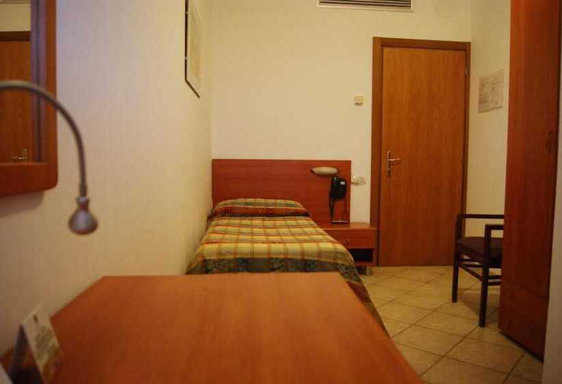 اتاق استاندارد, Vico Alto Siena