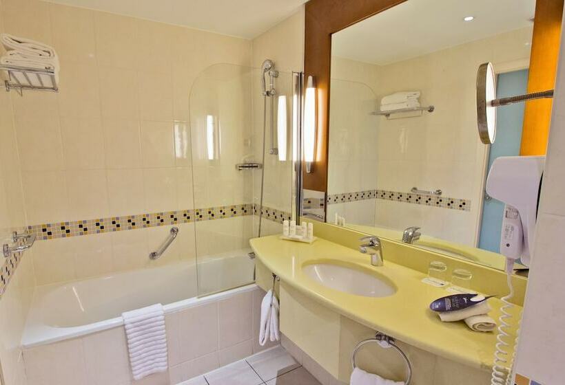 패밀리 룸 바다 전망, Talaia Hôtel & Spa Biarritz  Mgallery Collection