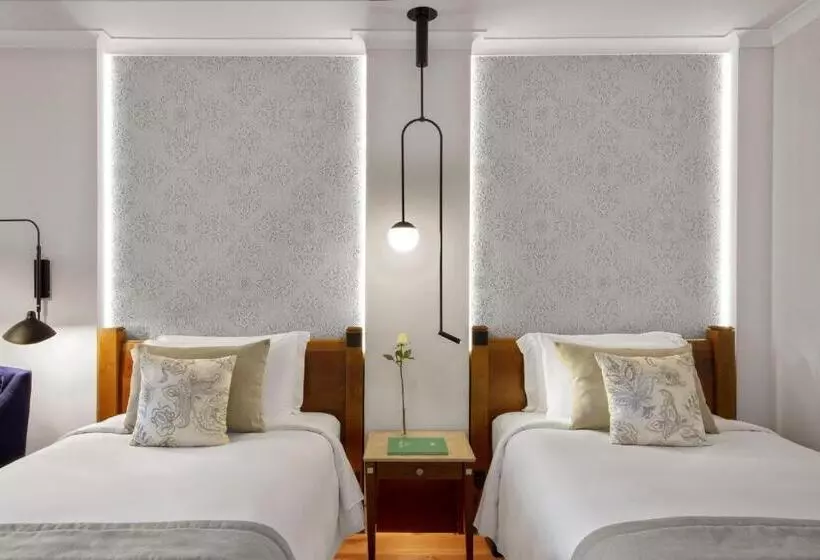 デラックスルーム, The St. Regis Mardavall Mallorca Resort