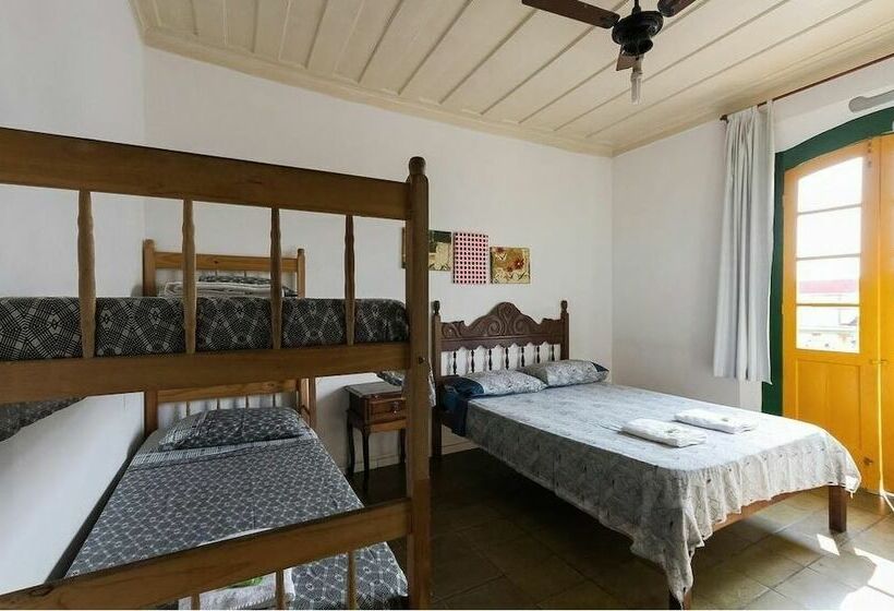 غرفة إقتصادية رباعية, Pousada Brasileirinho