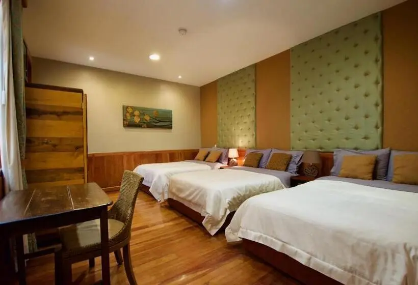 سوییت خانوادگی, Pepe S House Cuenca I Hotel & Boutique Hostel