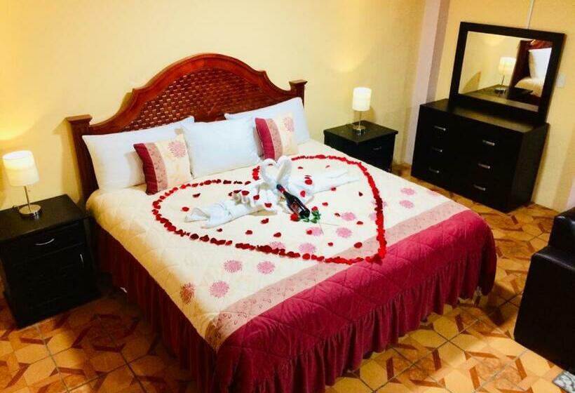 Полулюкс, Edelmira