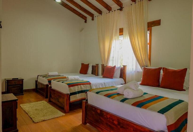 四人标准间, Gran Sirius