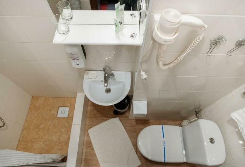 اتاق استاندارد یک نفره, Na Horyzonti