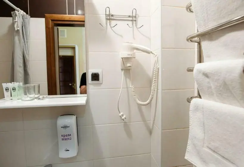 اتاق استاندارد یک نفره, Na Horyzonti