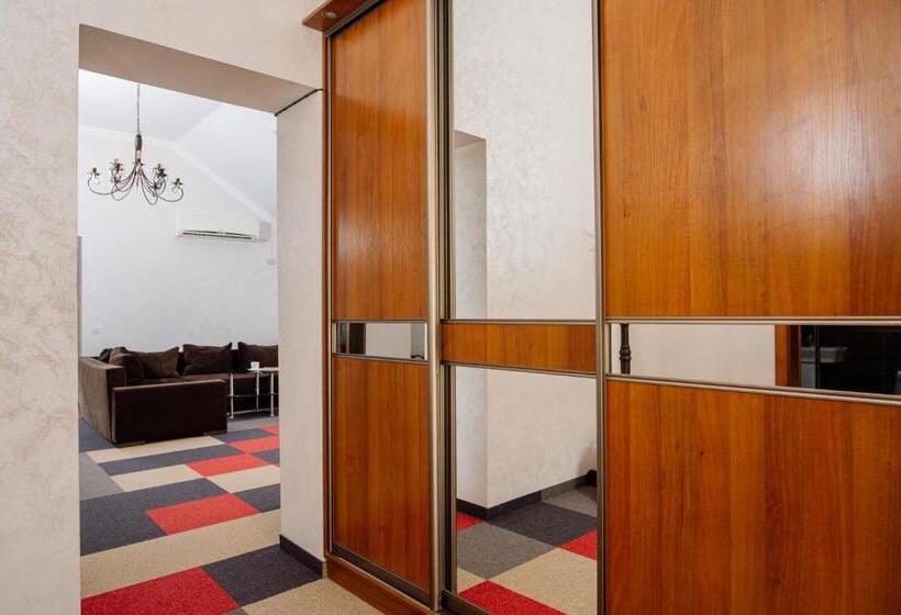 آپارتمان 1 خوابه با بالکن, Na Horyzonti