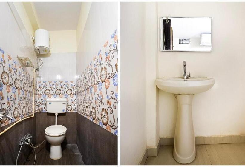 חדר קלאסי לשלושה, Oyo 69787 Pathak Guest House