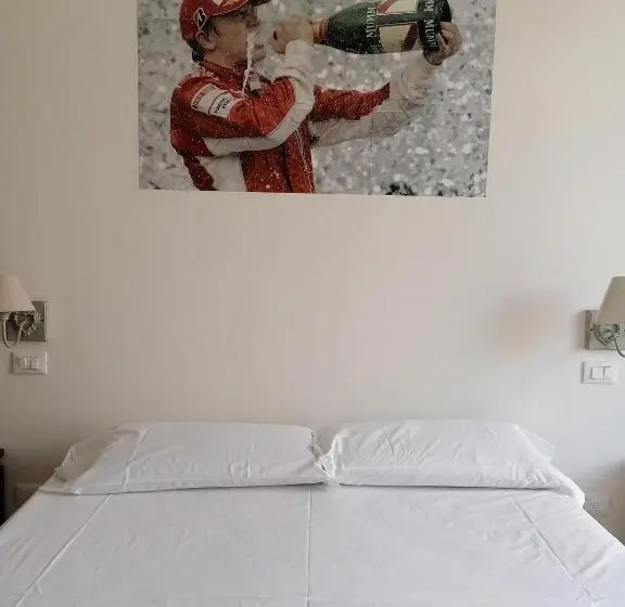 キングサイズベッドのスタンダードルーム, Ferrari Formula 1