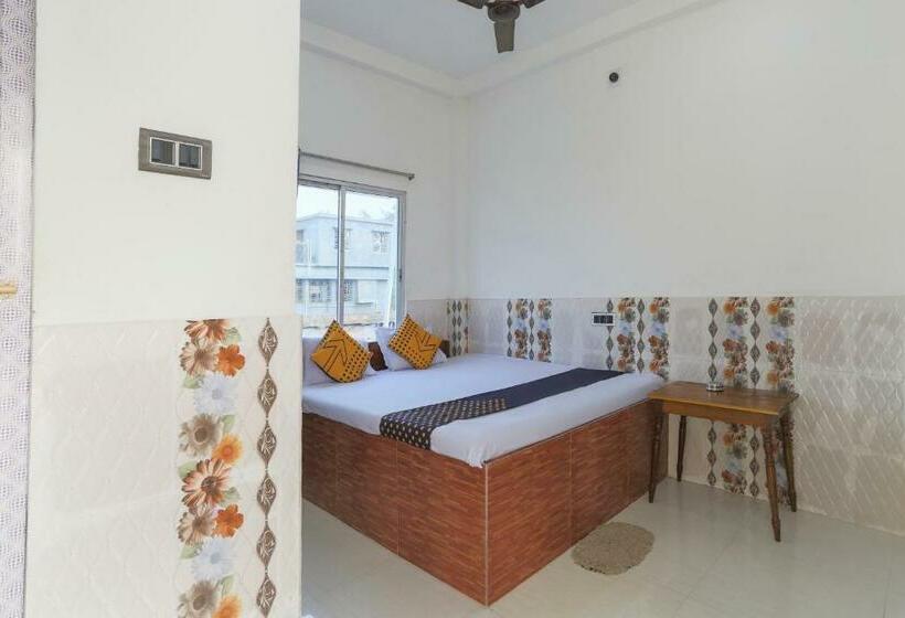 Номер Стандарт Трехместный, Spot On Tarutat