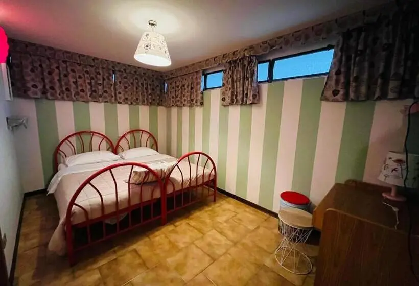 エコノミールーム, San Luigi   Rooms & Apartments