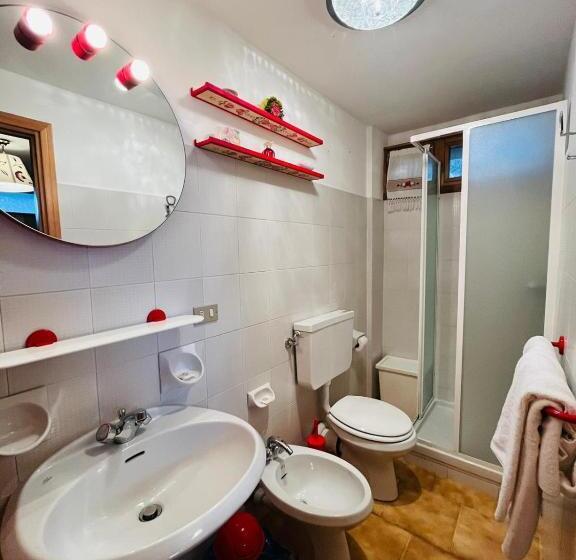 اتاق اکونومی, San Luigi   Rooms & Apartments