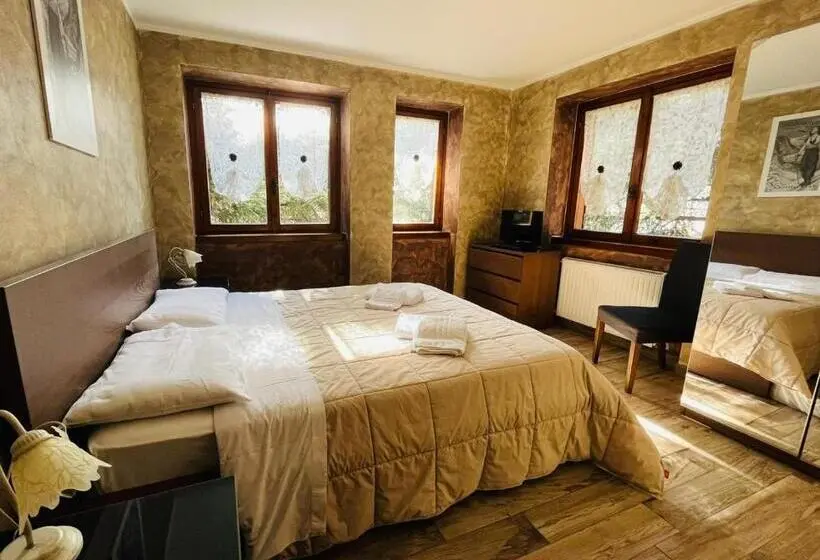 スーペリアの４人部屋, San Luigi   Rooms & Apartments