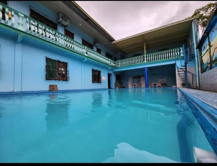 اتاق خانوادگی, Alto Amazonas