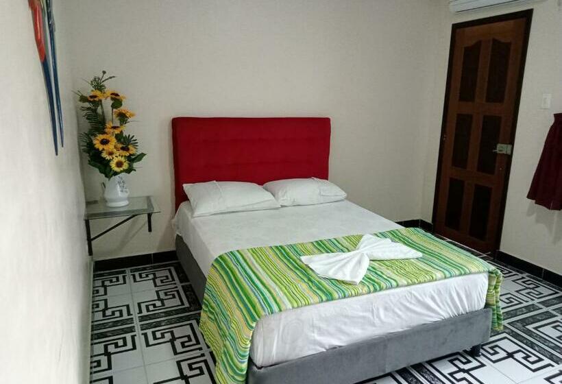 غرفة عائلية, Alto Amazonas