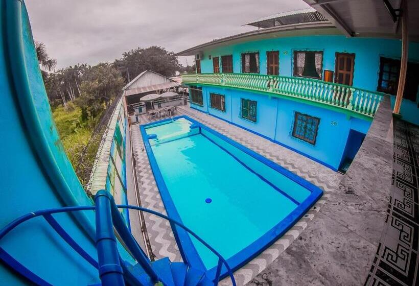 غرفة إقتصادية ثلاثية, Alto Amazonas