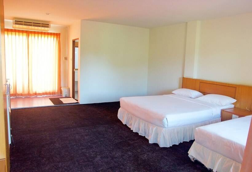 Номер Deluxe, Sichang Shine Khao Resort