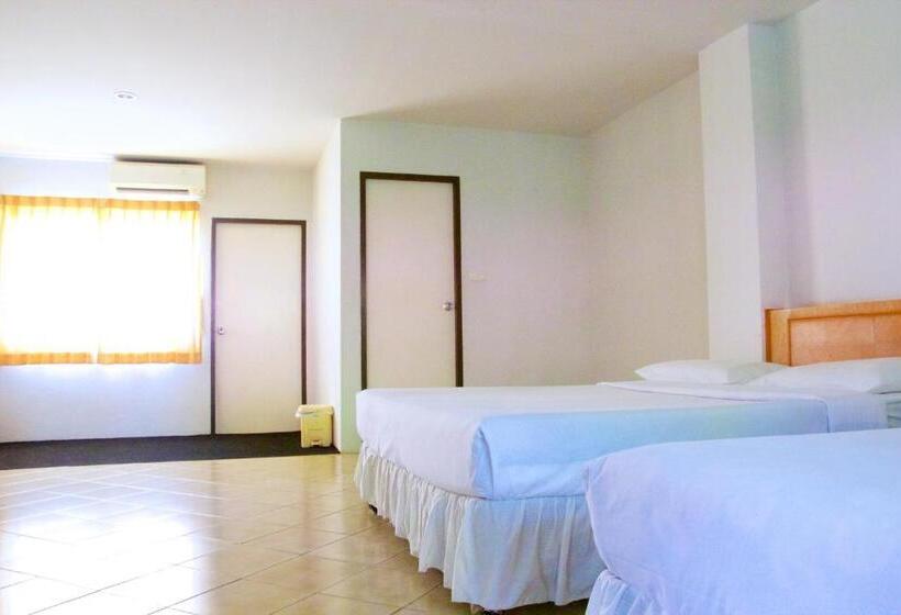 Трехместный Номер Superior, Sichang Shine Khao Resort