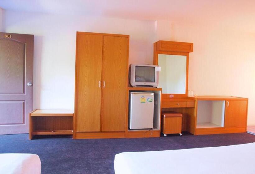 Трехместный Номер Deluxe, Sichang Shine Khao Resort