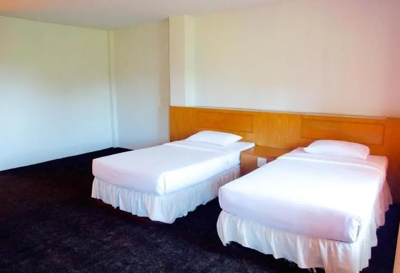اتاق لوکس چهار تخته, Sichang Shine Khao Resort