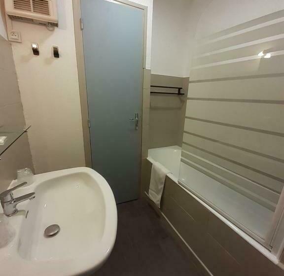 חדר סטנדרט, Domaine Foray