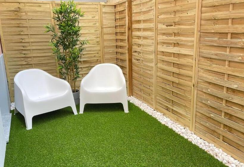 テラス付きスタンダードワンルーム, Mytrip Porto