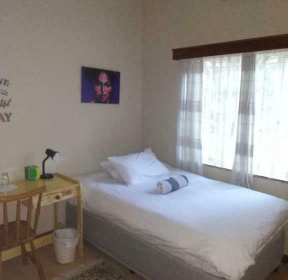 اتاق استاندارد یک نفره, Xenia Bed & Breakfast