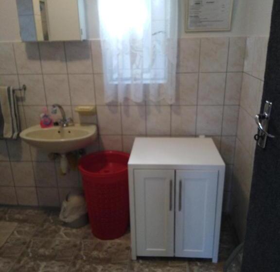 اتاق استاندارد, Xenia Bed & Breakfast