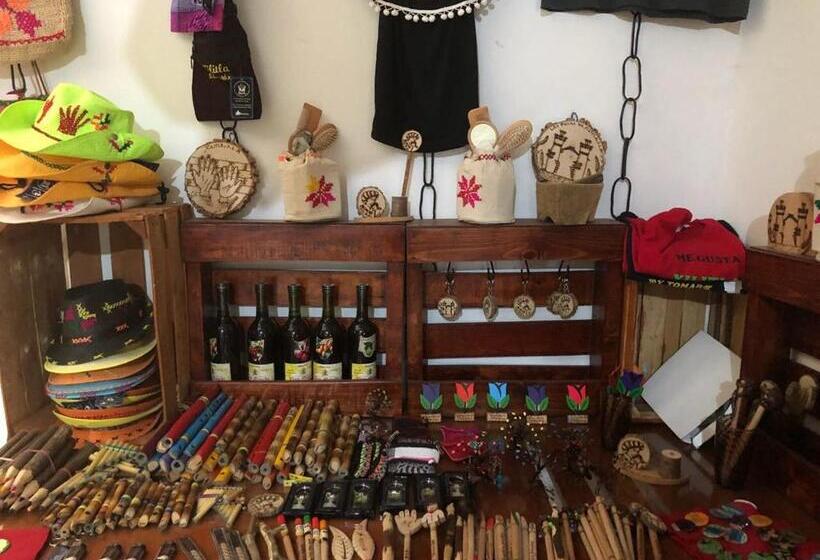 家庭间, Casa Jhada Xilitla