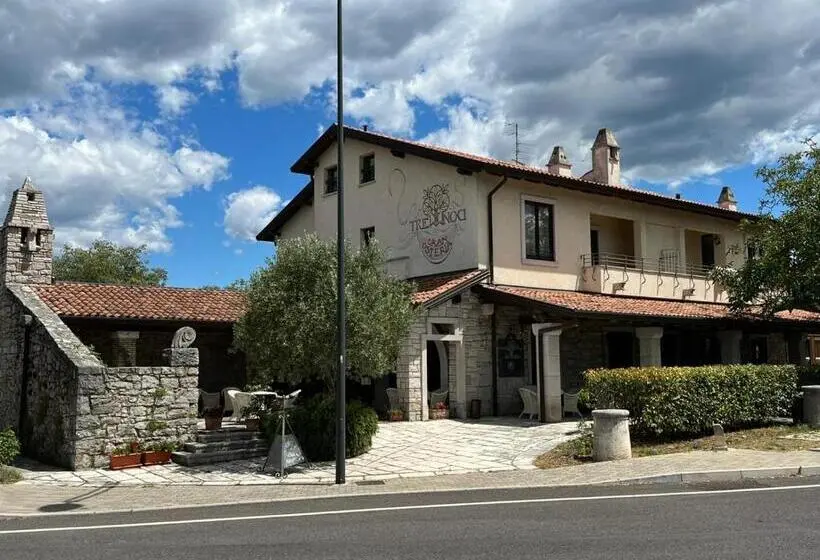 スタンダードルーム, Gran Osteria Tre Noci
