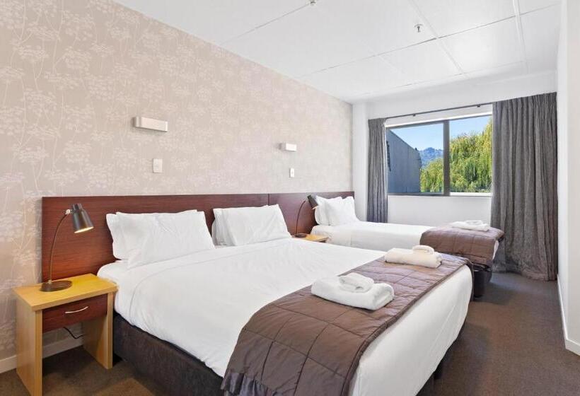 1 Bedroom Apartment Lake View, Heart Of Queenstown